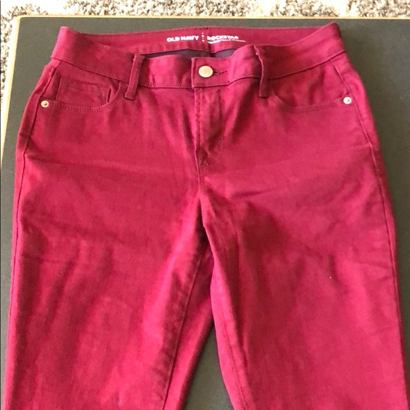 Old Navy Maroon Jeans, size 6 petite - Picture 1 of 4